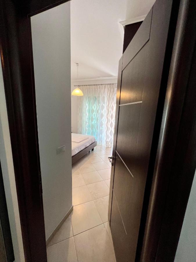 Sunshine Apartment Sarande Exterior photo
